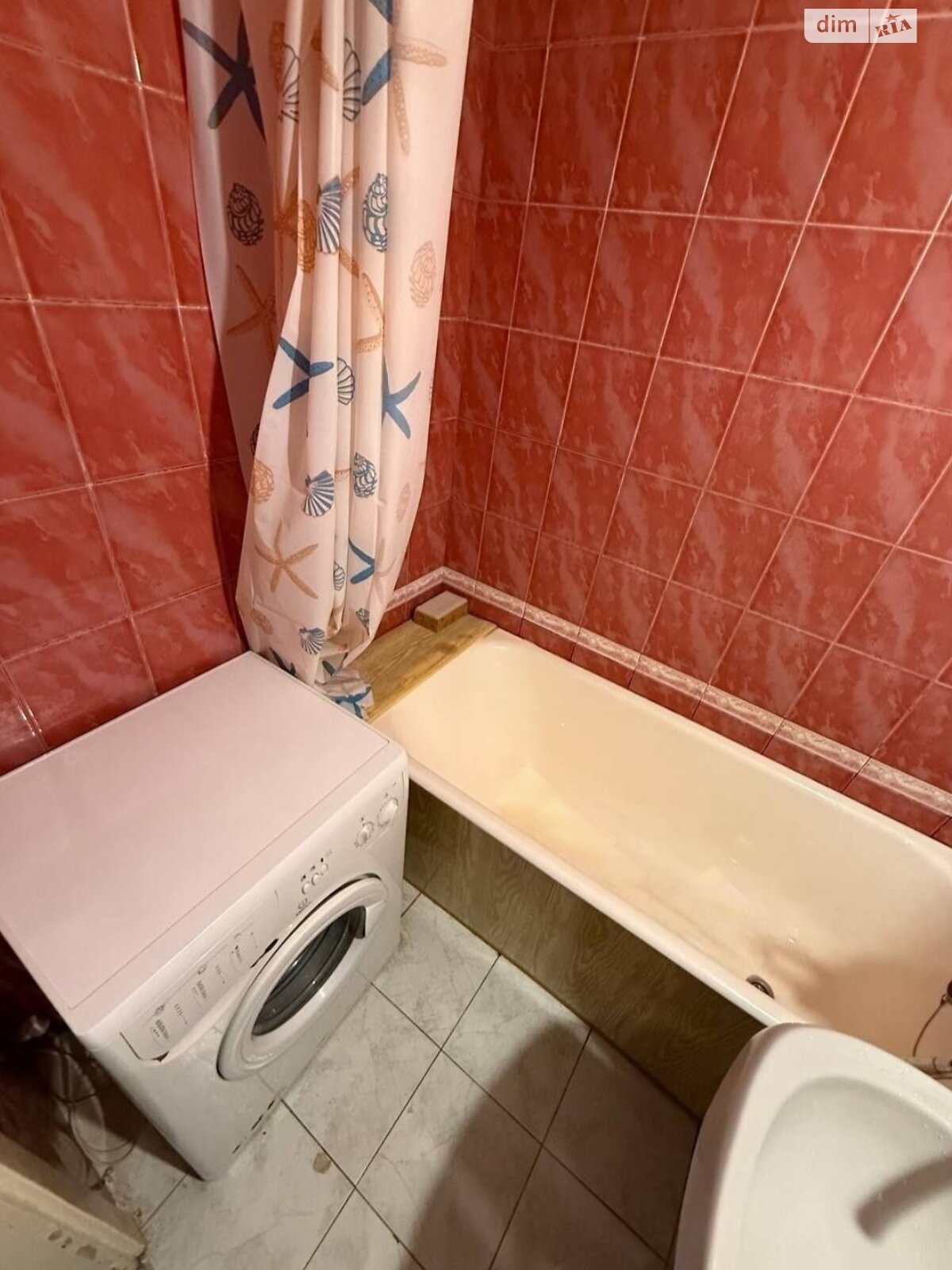 Продажа двухкомнатной квартиры в Черкассах, на ул. Момота Генерала 15, район Луначарский фото 1 Продажа двухкомнатной квартиры в Черкассах, на ул. Момота Генерала 15, район Луначарский фото 1