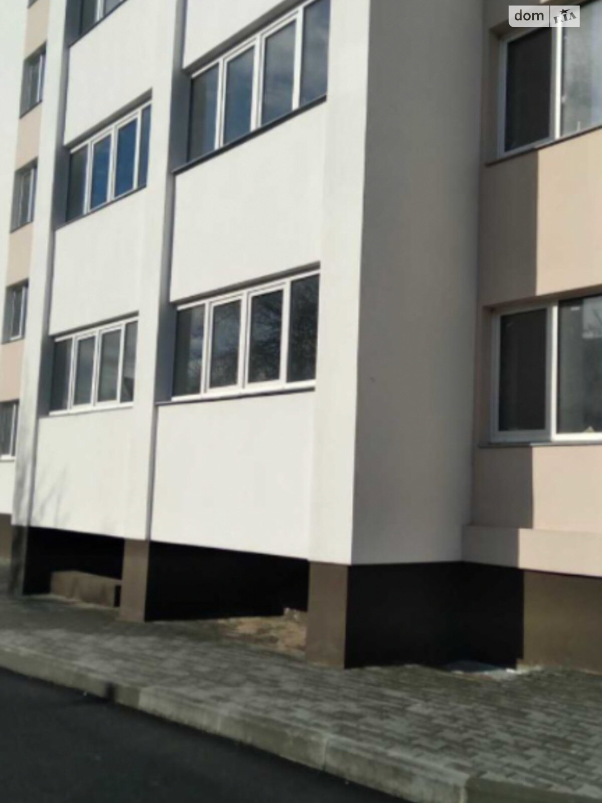 Продаж однокімнатної квартири в Черкасах, на вул. Нарбутівська 239, район Молокозавод фото 1
