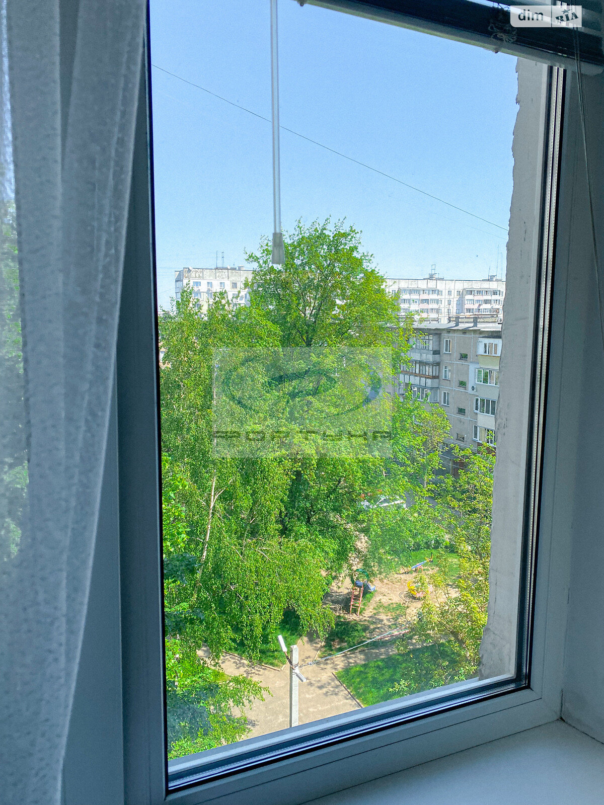 Продажа трехкомнатной квартиры в Черкассах, на ул. Нарбутовская, район Молокозавод фото 1