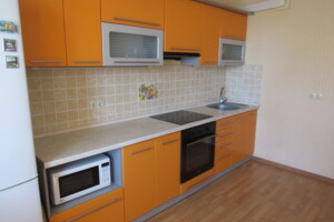 Продажа двухкомнатной квартиры в Черкассах, на ул. Героев Днепра 23, район Мытница фото 2
