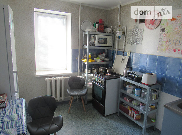 Продаж трикімнатної квартири в Черкасах на вул. Нижня Горова фото 1 Продаж трикімнатної квартири в Черкасах на вул. Нижня Горова фото 1