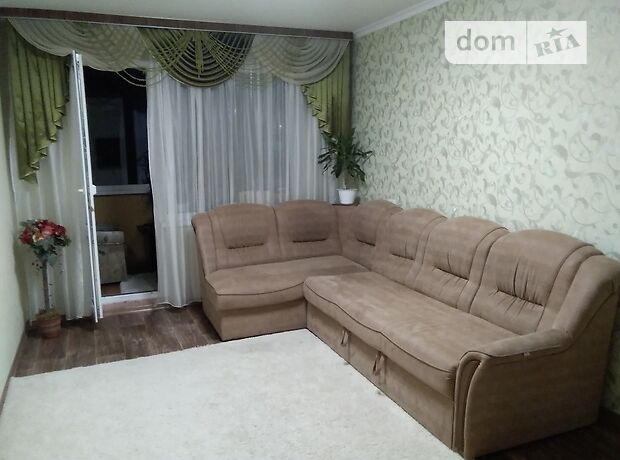 Продажа трехкомнатной квартиры в Черкассах, на ул. Героев Днепра район Мытница-центр фото 1 Продажа трехкомнатной квартиры в Черкассах, на ул. Героев Днепра район Мытница-центр фото 1