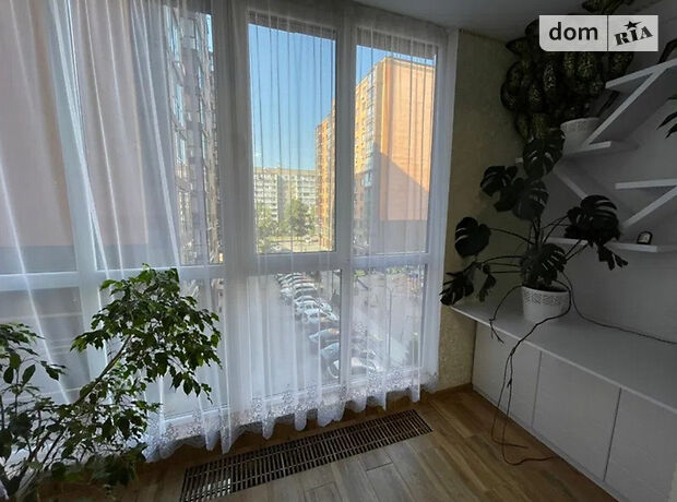 Продаж двокімнатної квартири в Черкасах на вул. Гагаріна район Митниця фото 1