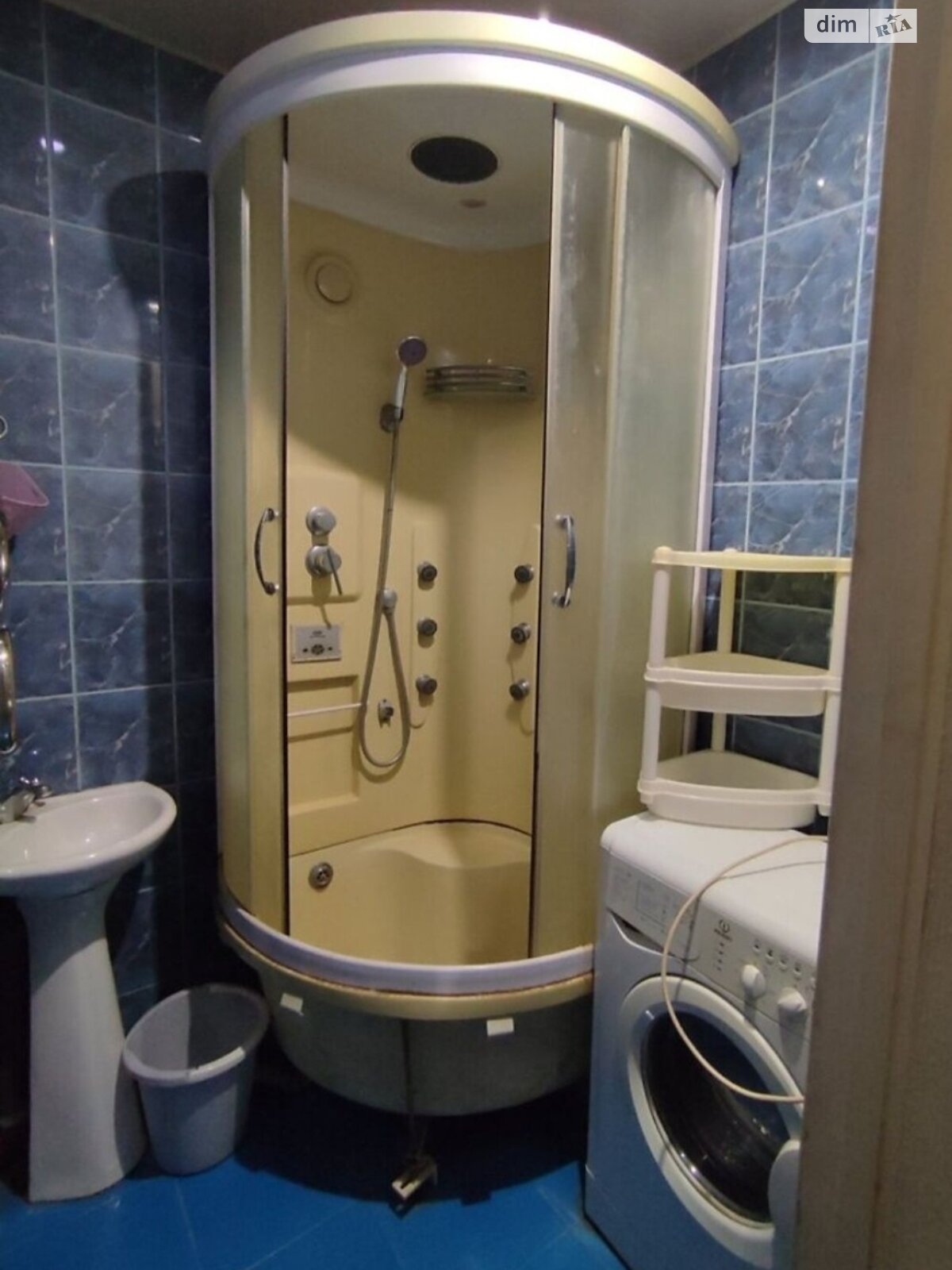 Продаж двокімнатної квартири в Черкасах, на вул. Амброса Сергія 115, район Придніпровський фото 1 Продаж двокімнатної квартири в Черкасах, на вул. Амброса Сергія 115, район Придніпровський фото 1