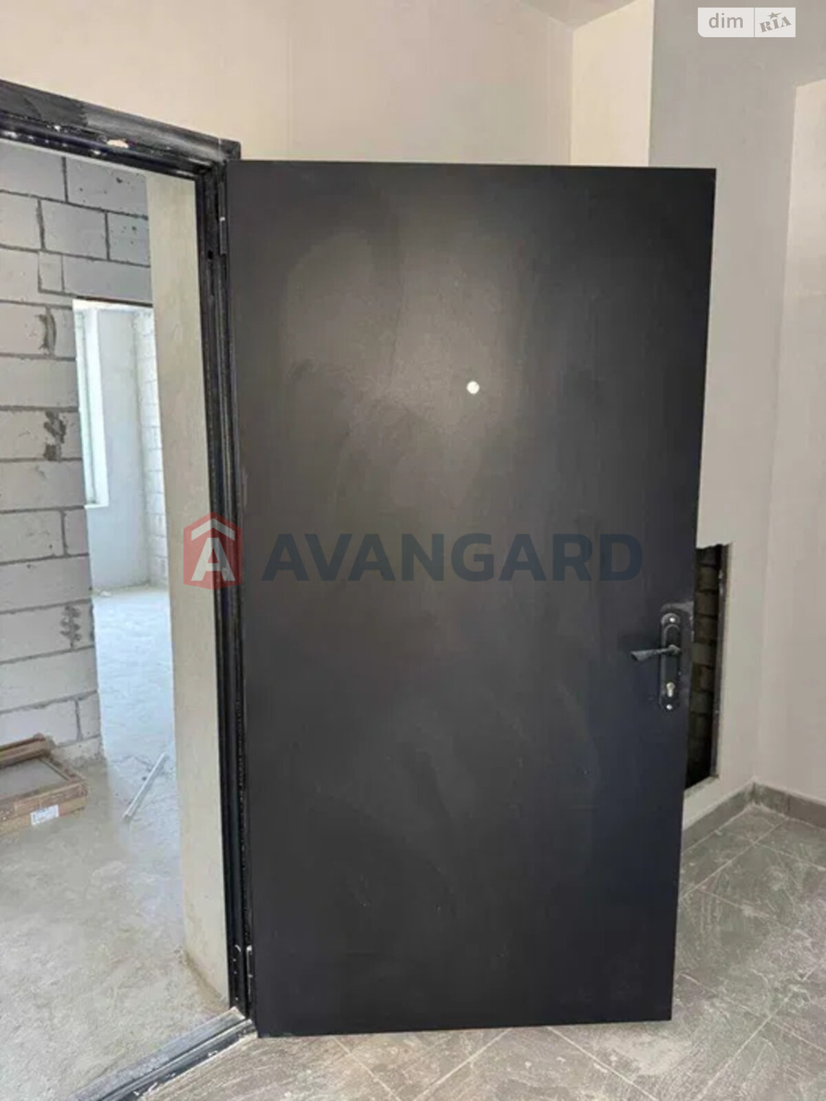 Продажа однокомнатной квартиры в Черкассах, на ул. Амброса Сергея 35, район Приднепровский фото 1