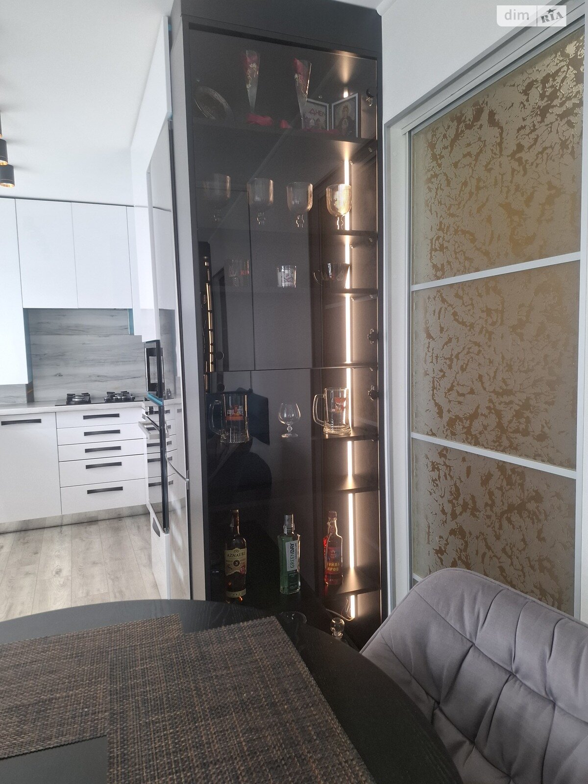 Продажа трехкомнатной квартиры в Черкассах, на ул. Благовестная, район Приднепровский фото 1 Продажа трехкомнатной квартиры в Черкассах, на ул. Благовестная, район Приднепровский фото 1