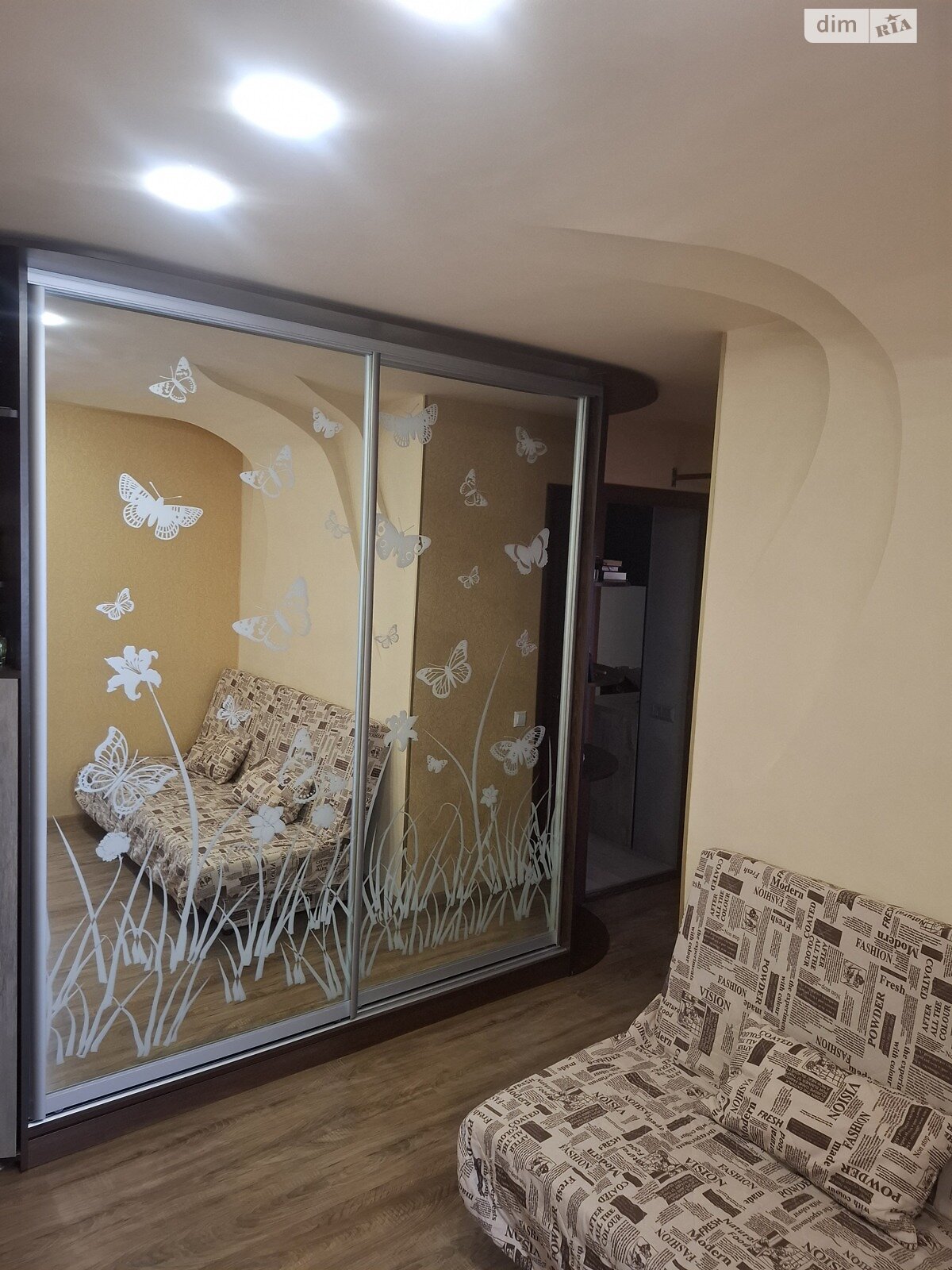 Продажа трехкомнатной квартиры в Черкассах, на ул. Благовестная, район Приднепровский фото 1 Продажа трехкомнатной квартиры в Черкассах, на ул. Благовестная, район Приднепровский фото 1