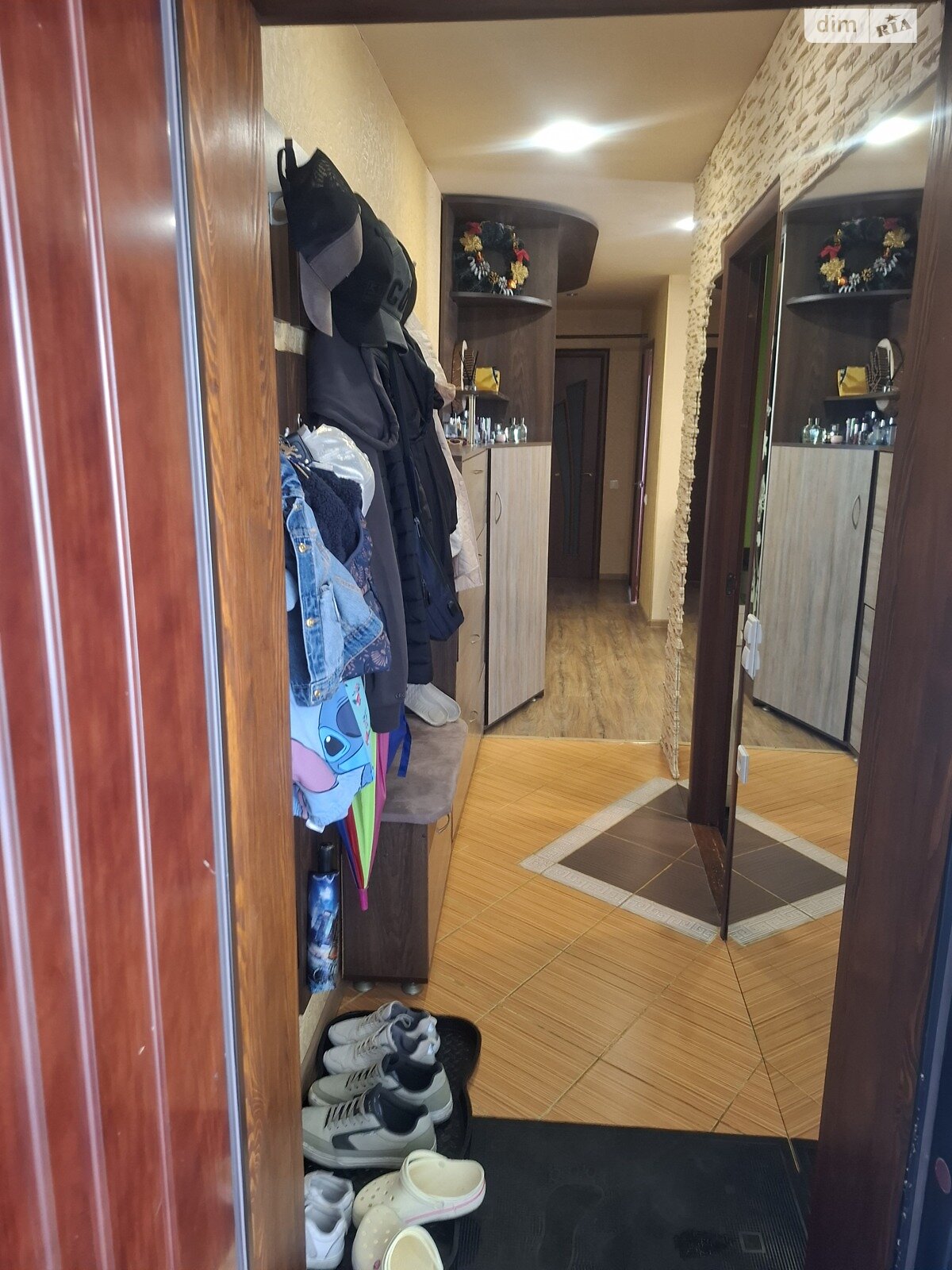 Продажа трехкомнатной квартиры в Черкассах, на ул. Благовестная, район Приднепровский фото 1 Продажа трехкомнатной квартиры в Черкассах, на ул. Благовестная, район Приднепровский фото 1