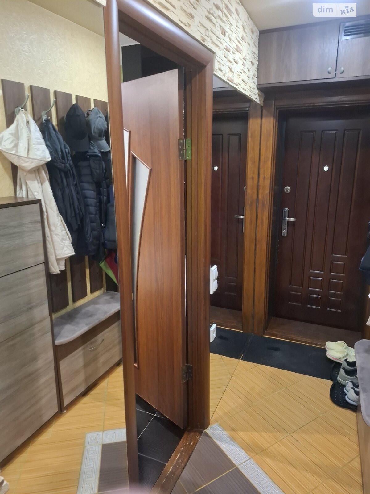 Продажа трехкомнатной квартиры в Черкассах, на ул. Благовестная 236, район Приднепровский фото 1 Продажа трехкомнатной квартиры в Черкассах, на ул. Благовестная 236, район Приднепровский фото 1