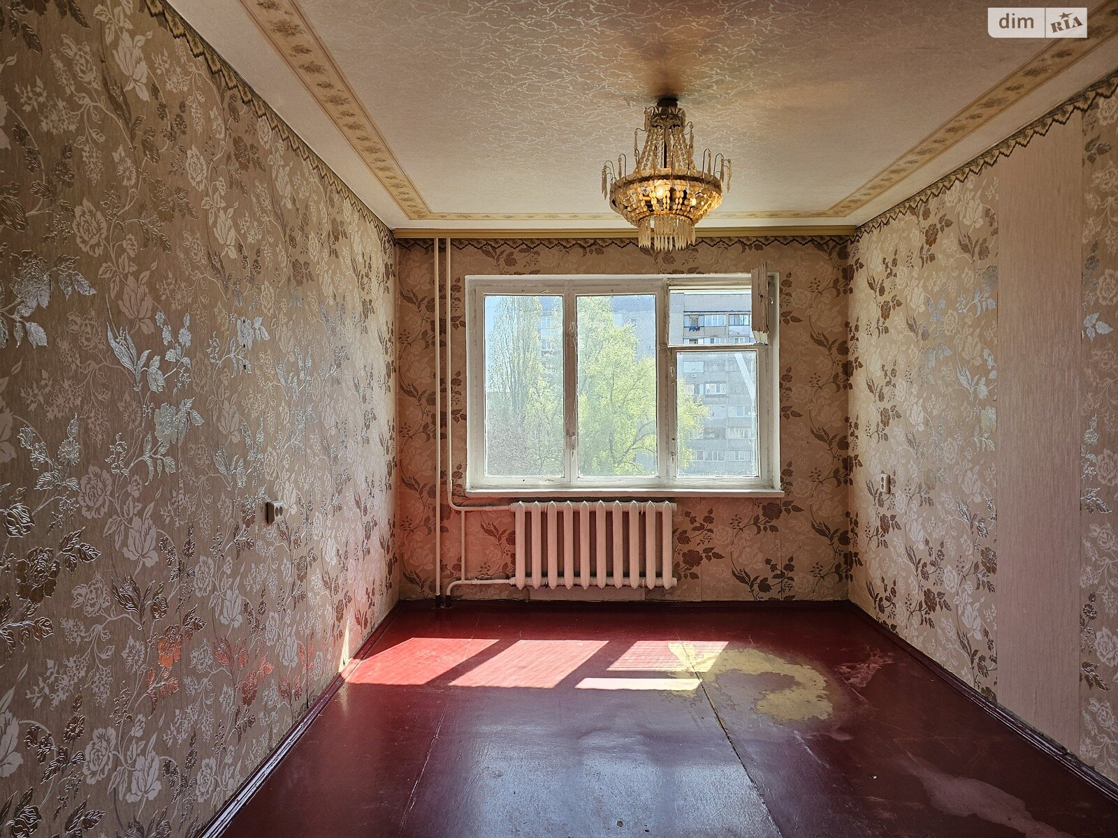 Продаж трикімнатної квартири в Черкасах, на вул. Чехова 39, район Придніпровський фото 1 Продаж трикімнатної квартири в Черкасах, на вул. Чехова 39, район Придніпровський фото 1