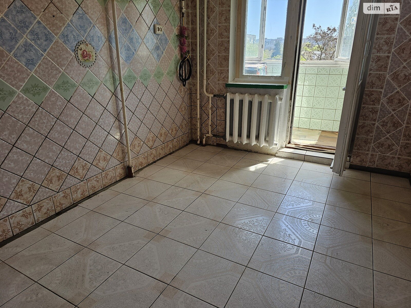 Продаж трикімнатної квартири в Черкасах, на вул. Чехова 39, район Придніпровський фото 1 Продаж трикімнатної квартири в Черкасах, на вул. Чехова 39, район Придніпровський фото 1