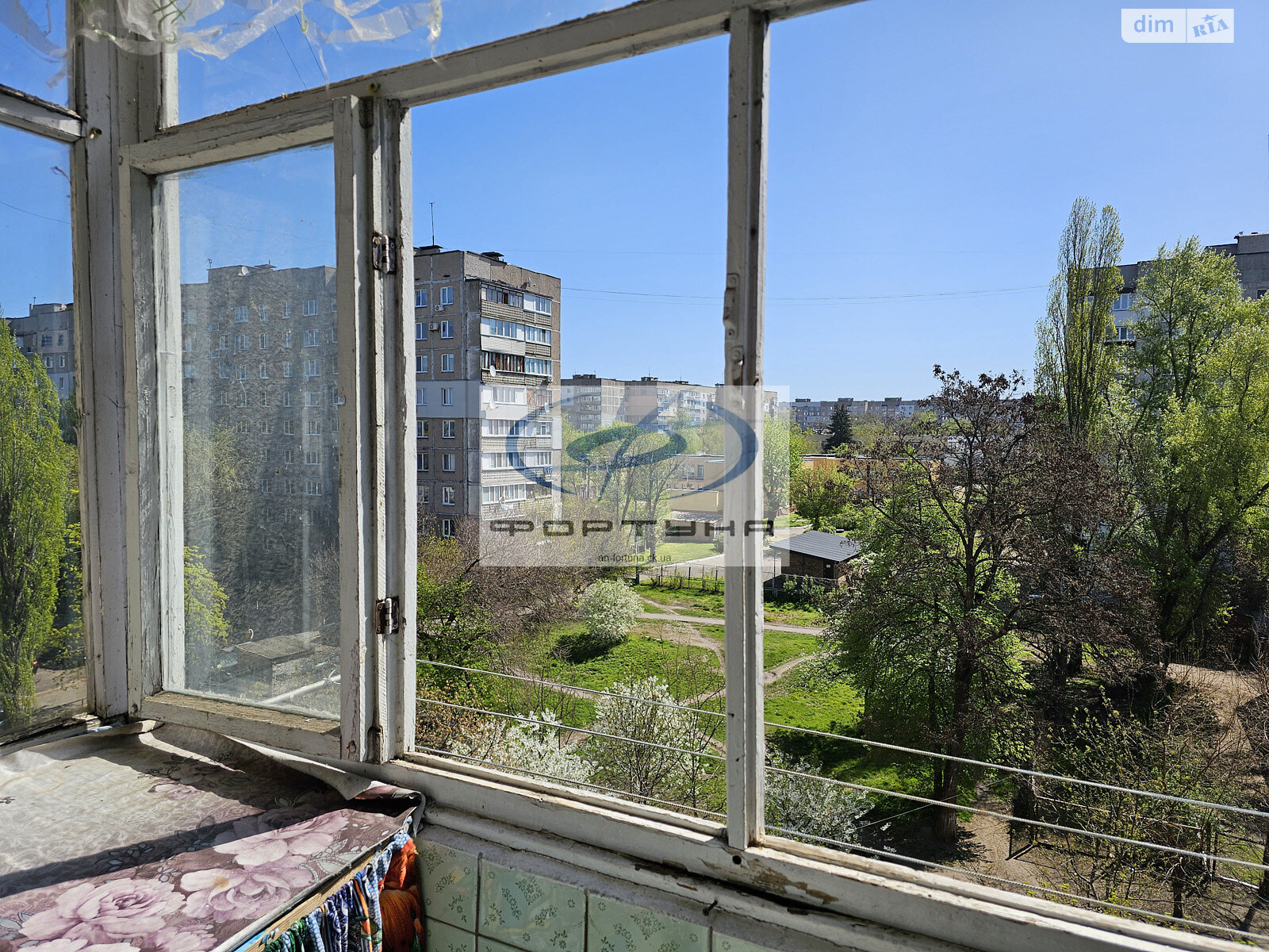 Продаж трикімнатної квартири в Черкасах, на вул. Чехова 39, район Придніпровський фото 1 Продаж трикімнатної квартири в Черкасах, на вул. Чехова 39, район Придніпровський фото 1