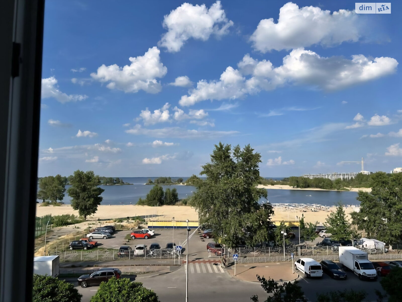 Продажа трехкомнатной квартиры в Черкассах, на ул. Героев Днепра, район Приднепровский фото 1 Продажа трехкомнатной квартиры в Черкассах, на ул. Героев Днепра, район Приднепровский фото 1