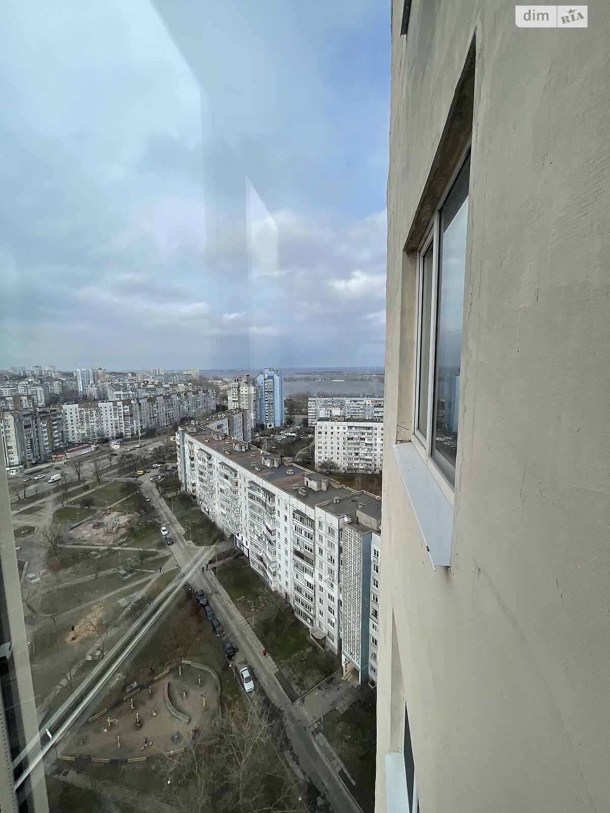 Продаж двокімнатної квартири в Черкасах, на вул. Припортова 42/1, район Придніпровський фото 1