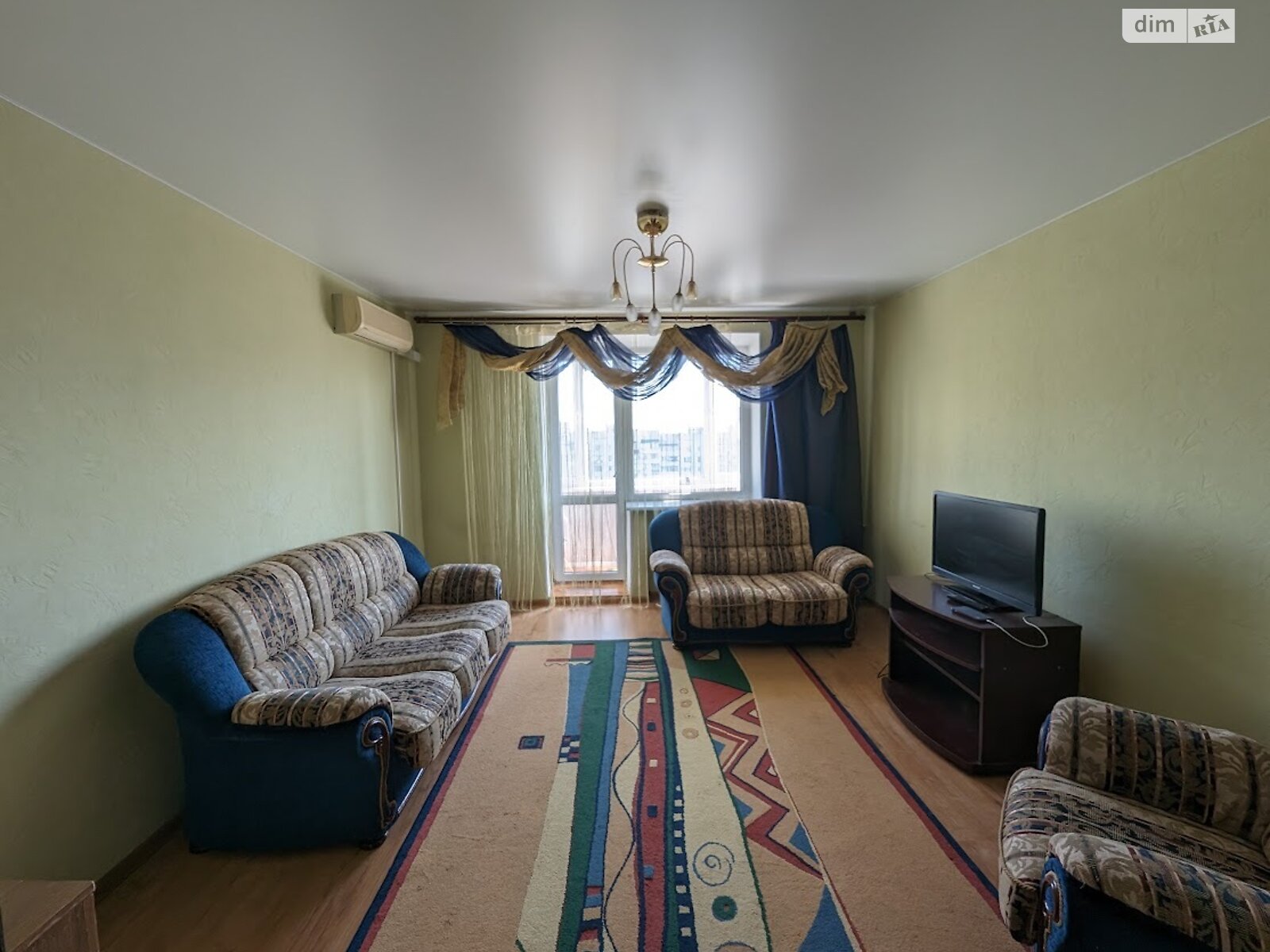 Продажа трехкомнатной квартиры в Черкассах, на ул. Гоголя 375, кв. 40, район Приднепровский фото 1