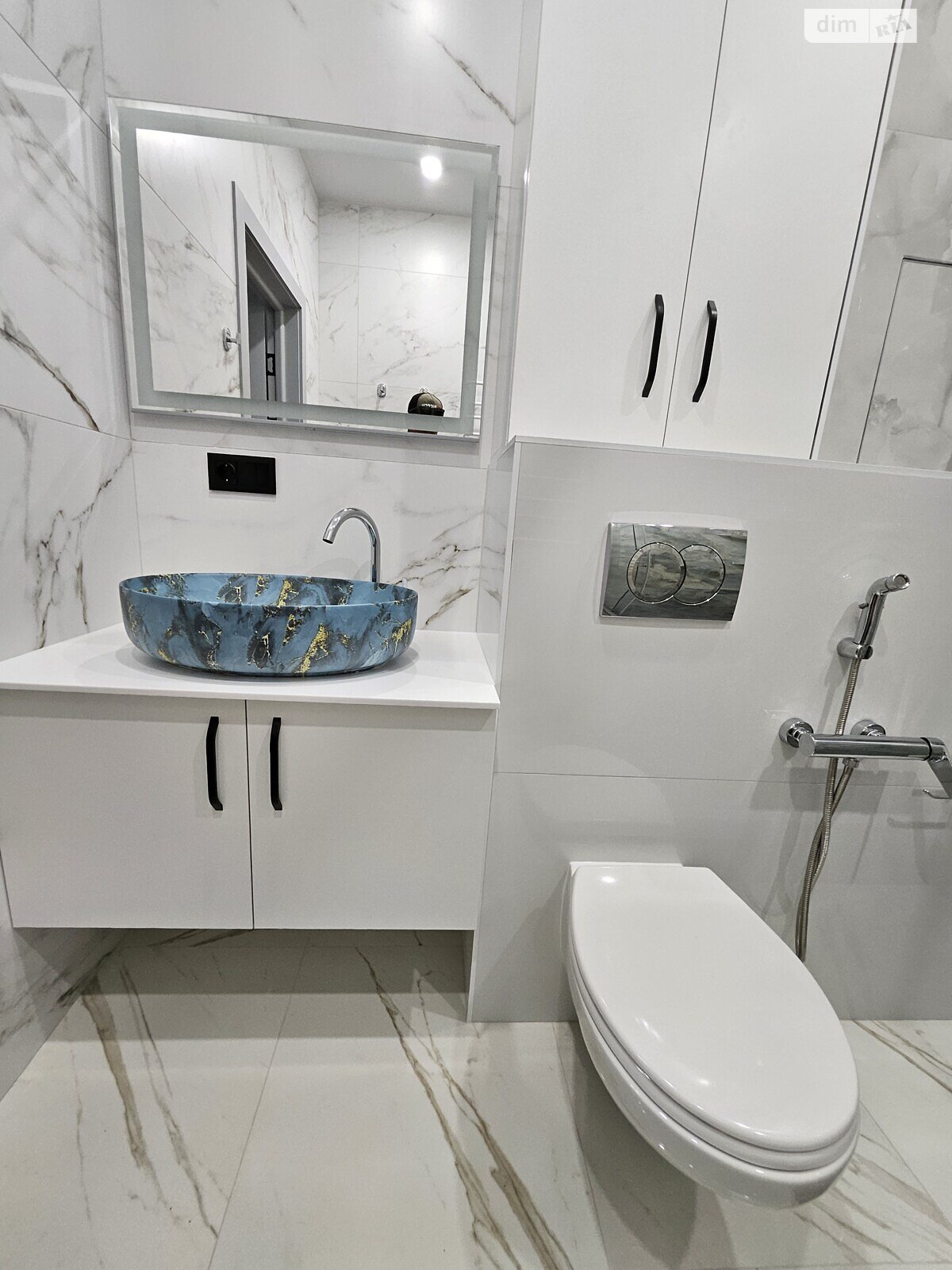 Продажа двухкомнатной квартиры в Черкассах, на ул. Гоголя 302, район Приднепровский фото 1 Продажа двухкомнатной квартиры в Черкассах, на ул. Гоголя 302, район Приднепровский фото 1