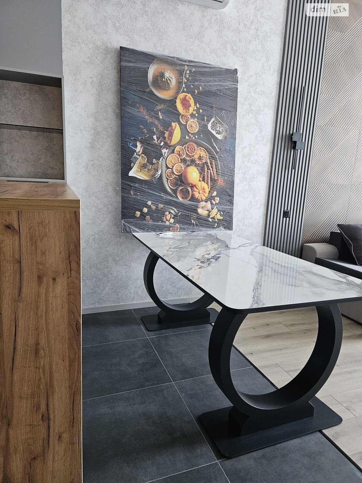 Продажа двухкомнатной квартиры в Черкассах, на ул. Гоголя 302, район Приднепровский фото 1 Продажа двухкомнатной квартиры в Черкассах, на ул. Гоголя 302, район Приднепровский фото 1