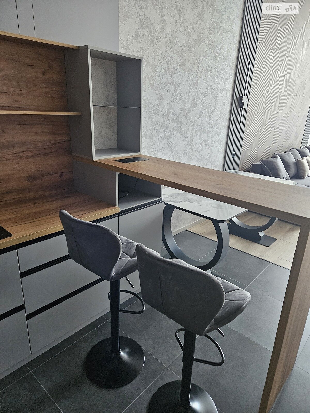 Продажа двухкомнатной квартиры в Черкассах, на ул. Гоголя 302, район Приднепровский фото 1 Продажа двухкомнатной квартиры в Черкассах, на ул. Гоголя 302, район Приднепровский фото 1