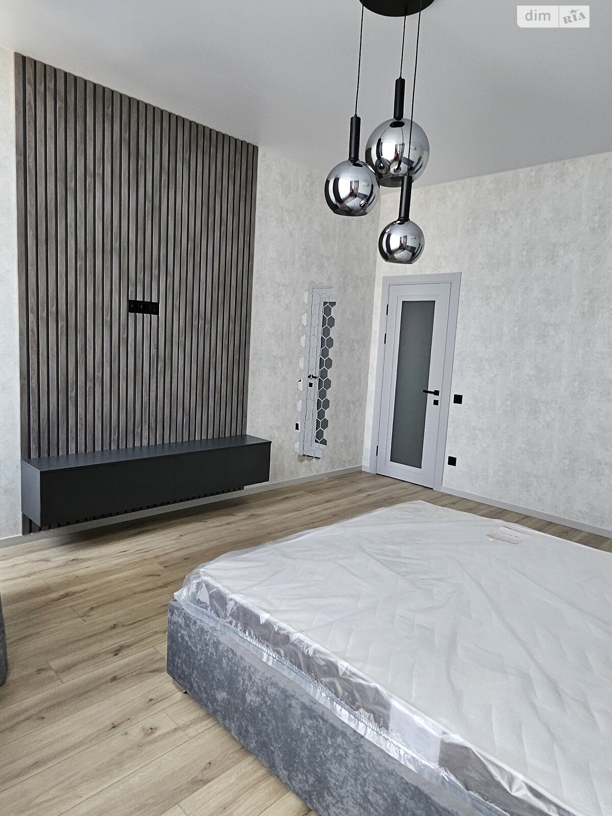 Продажа двухкомнатной квартиры в Черкассах, на ул. Гоголя 302, район Приднепровский фото 1 Продажа двухкомнатной квартиры в Черкассах, на ул. Гоголя 302, район Приднепровский фото 1