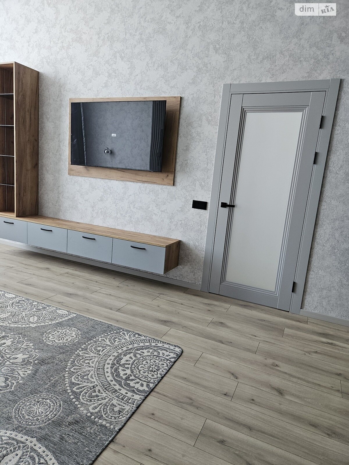 Продажа двухкомнатной квартиры в Черкассах, на ул. Гоголя 302, район Приднепровский фото 1 Продажа двухкомнатной квартиры в Черкассах, на ул. Гоголя 302, район Приднепровский фото 1