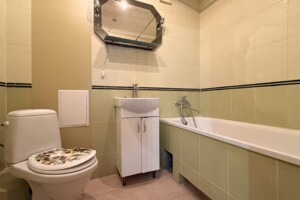 Продажа трехкомнатной квартиры в Черкассах, на ул. Гоголя 462, район Приднепровский фото 2