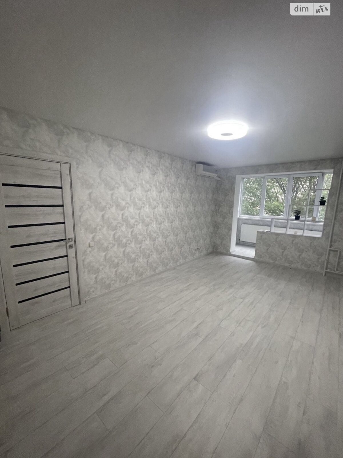 Продаж двокімнатної квартири в Черкасах, на вул. Іллєнка Юрія 130, район Придніпровський фото 1 Продаж двокімнатної квартири в Черкасах, на вул. Іллєнка Юрія 130, район Придніпровський фото 1
