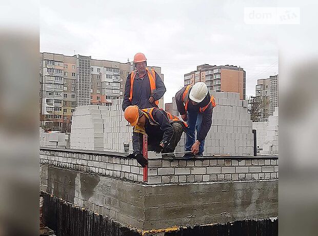 Продажа трехкомнатной квартиры в Черкассах, на ул. Жужомы Сержанта 4 район Приднепровский фото 1 Продажа трехкомнатной квартиры в Черкассах, на ул. Жужомы Сержанта 4 район Приднепровский фото 1
