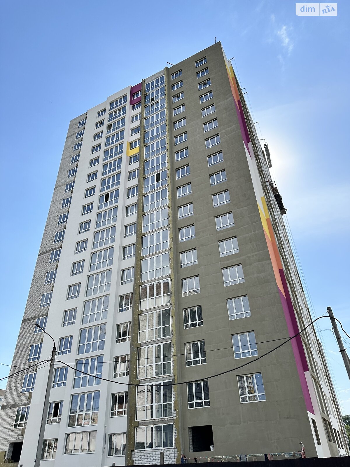 Продаж трикімнатної квартири в Черкасах, на вул. Жужоми Сержанта 4, фото 1