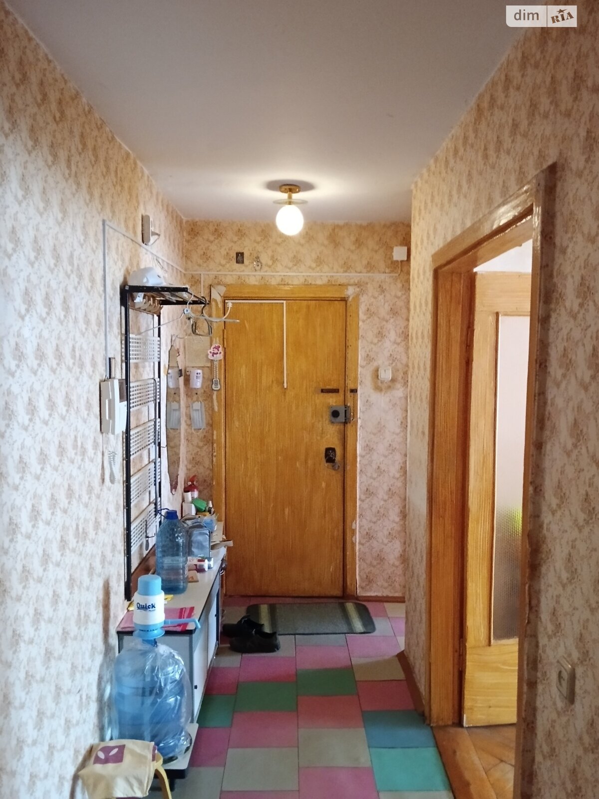 Продаж трикімнатної квартири в Черкасах, на вул. Митницька 17/1, район Придніпровський фото 1 Продаж трикімнатної квартири в Черкасах, на вул. Митницька 17/1, район Придніпровський фото 1