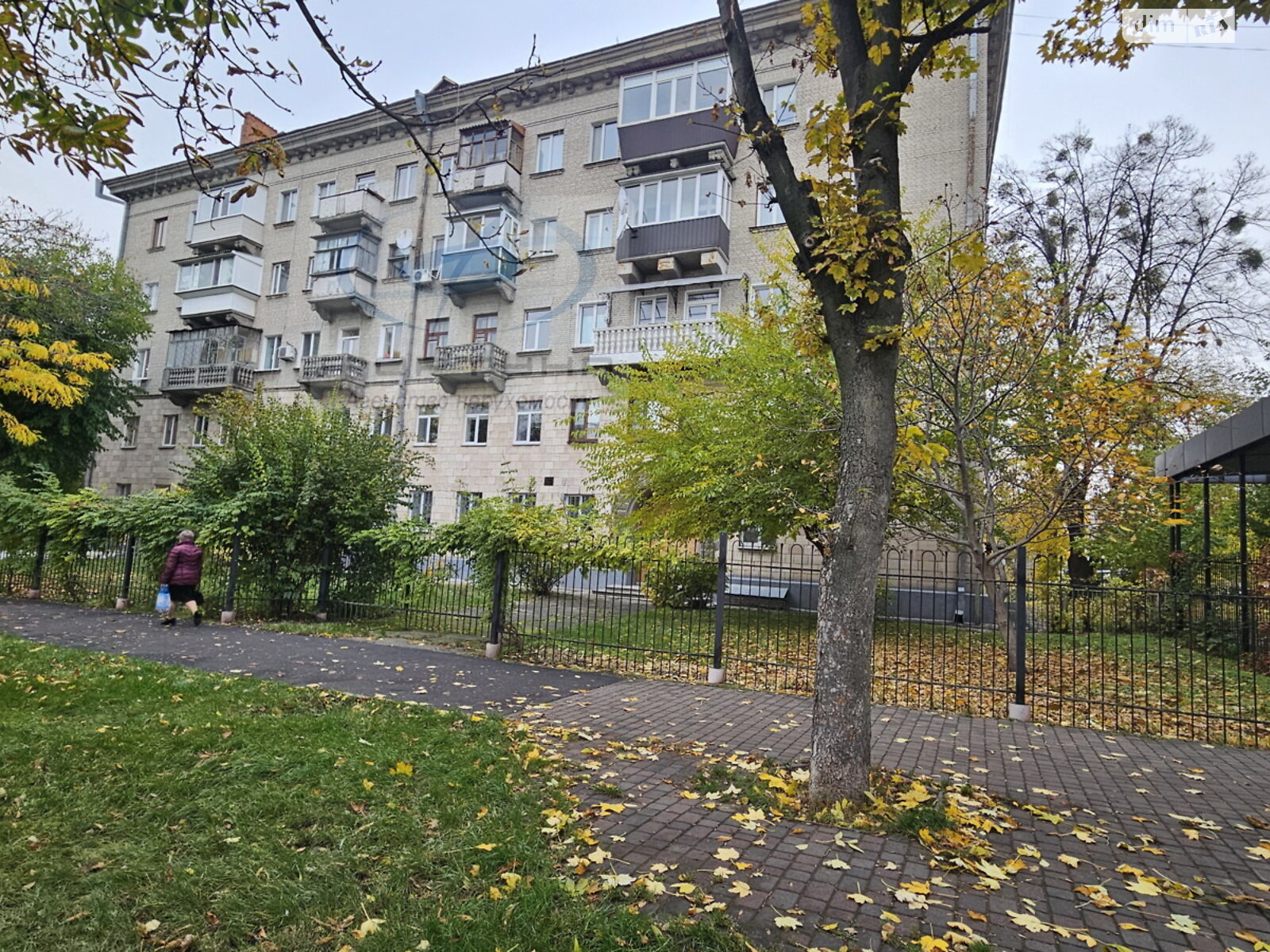 Продажа трехкомнатной квартиры в Черкассах, на ул. Небесной Сотни 38, район Приднепровский фото 1 Продажа трехкомнатной квартиры в Черкассах, на ул. Небесной Сотни 38, район Приднепровский фото 1