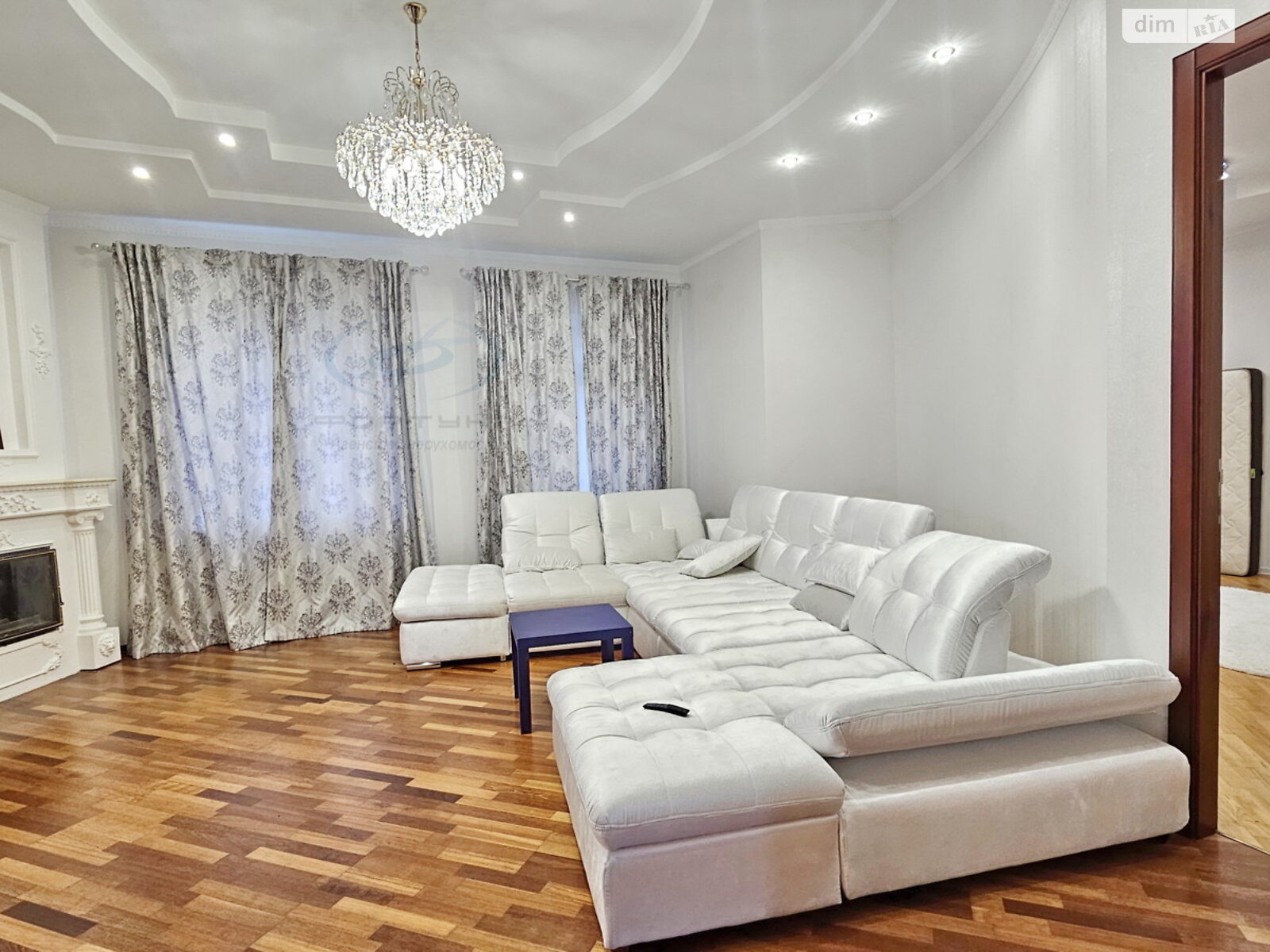 Продажа трехкомнатной квартиры в Черкассах, на ул. Небесной Сотни 38, район Приднепровский фото 1 Продажа трехкомнатной квартиры в Черкассах, на ул. Небесной Сотни 38, район Приднепровский фото 1