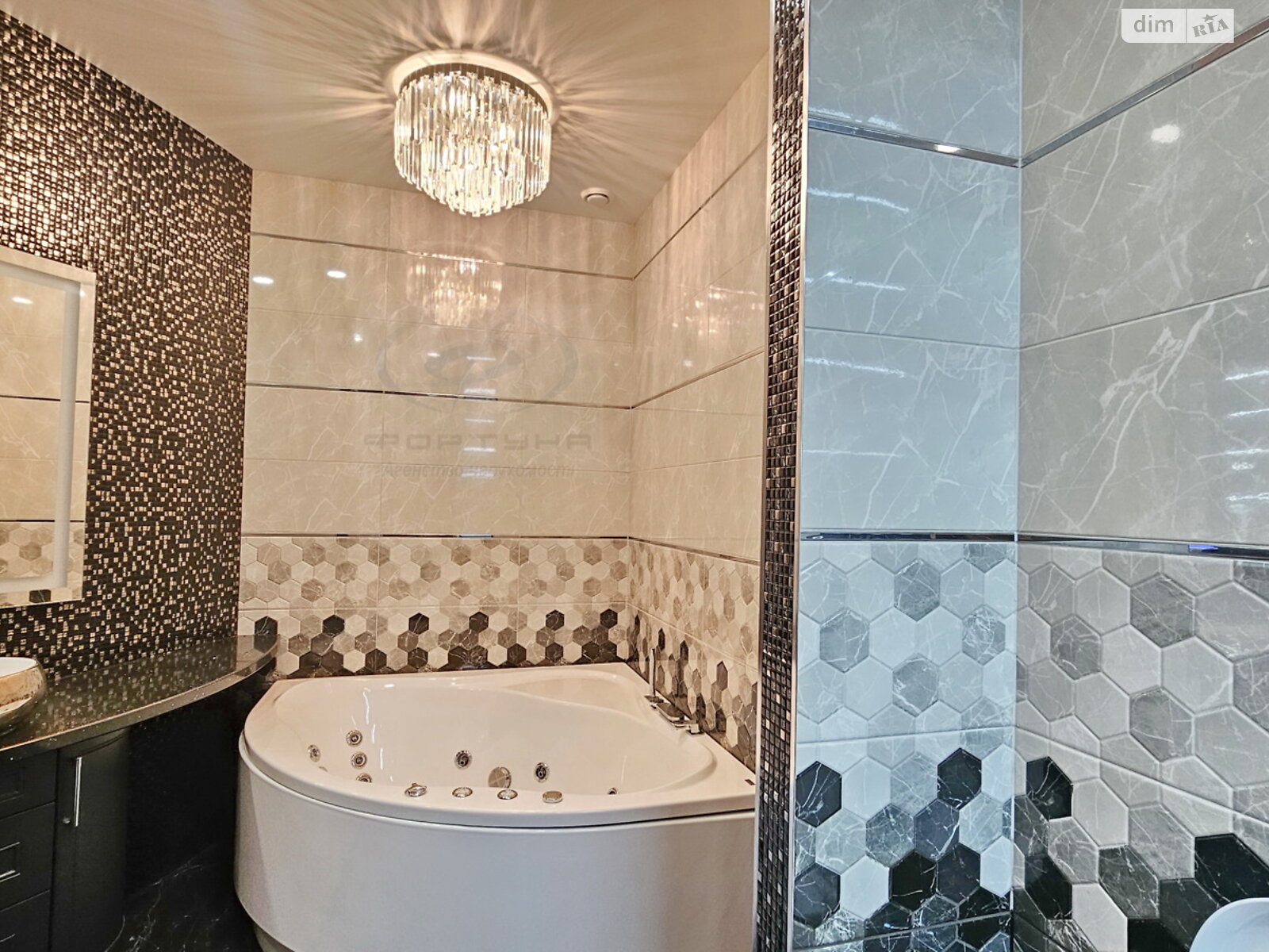 Продажа трехкомнатной квартиры в Черкассах, на ул. Небесной Сотни 38, район Приднепровский фото 1 Продажа трехкомнатной квартиры в Черкассах, на ул. Небесной Сотни 38, район Приднепровский фото 1