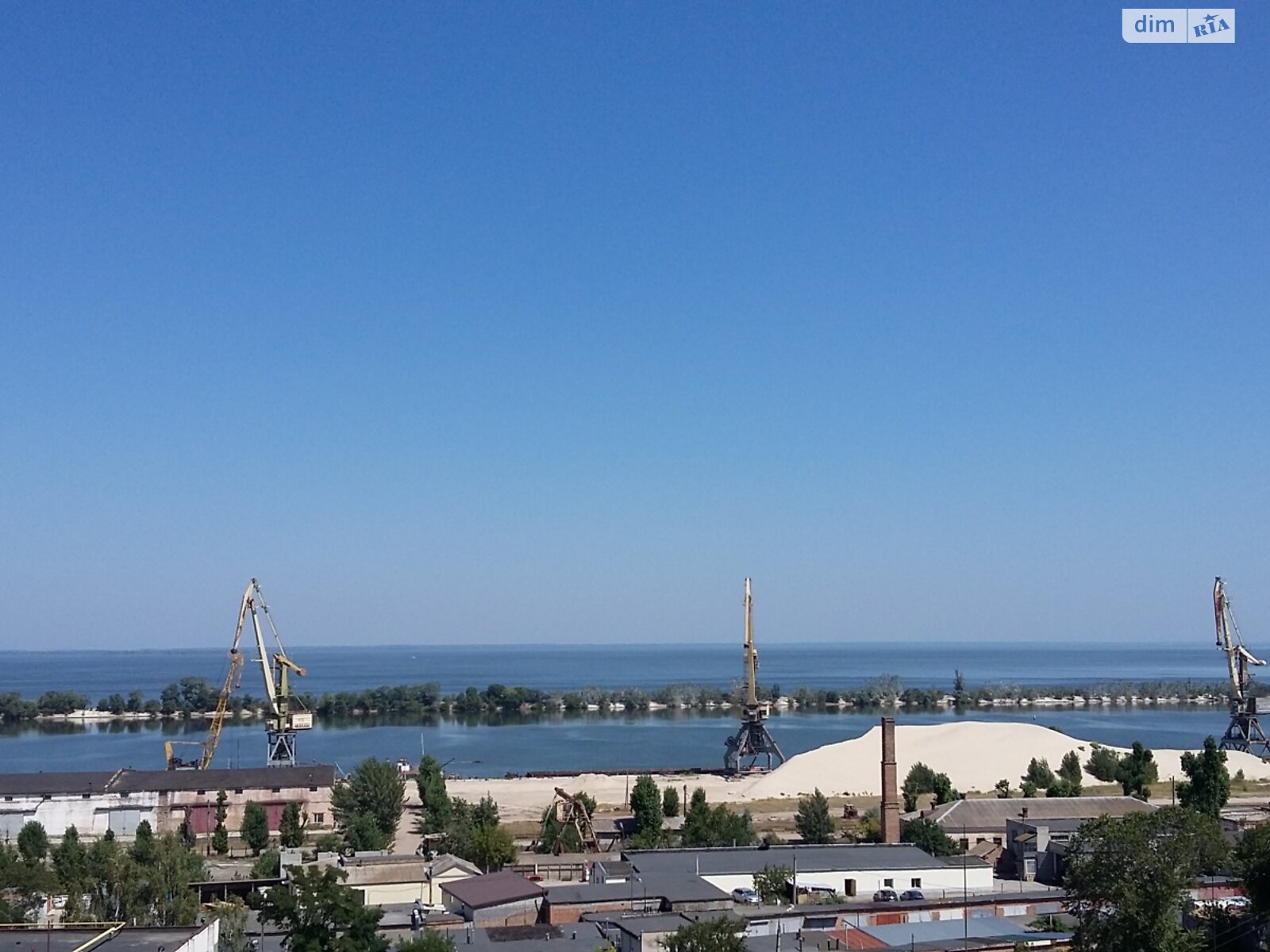 Продажа трехкомнатной квартиры в Черкассах, на ул. Нижняя Горова 71, район Приднепровский фото 1 Продажа трехкомнатной квартиры в Черкассах, на ул. Нижняя Горова 71, район Приднепровский фото 1