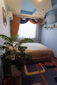 Продажа двухкомнатной квартиры в Черкассах, на ул. Нижняя Горова 47, район Приднепровский фото 2