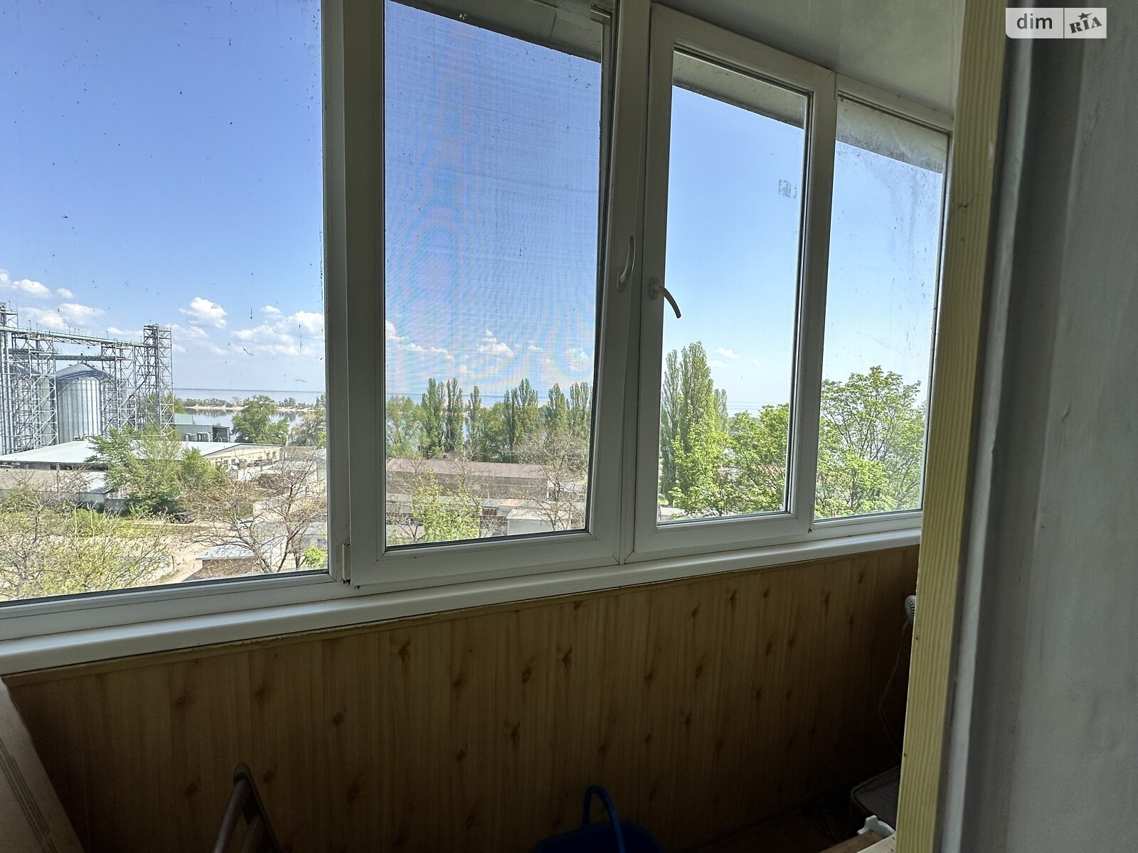Продажа трехкомнатной квартиры в Черкассах, на ул. Нижняя Горова 135, район Приднепровский фото 1 Продажа трехкомнатной квартиры в Черкассах, на ул. Нижняя Горова 135, район Приднепровский фото 1