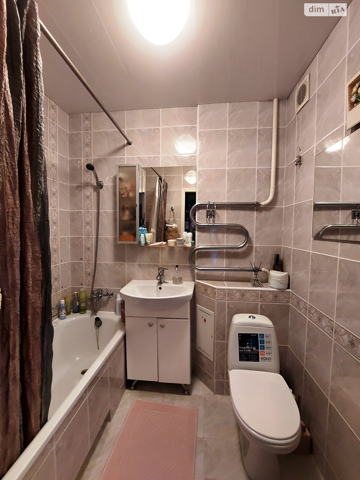 Продажа двухкомнатной квартиры в Черкассах, на ул. Нижняя Горова, район Приднепровский фото 1 Продажа двухкомнатной квартиры в Черкассах, на ул. Нижняя Горова, район Приднепровский фото 1