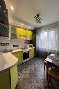 Продаж трикімнатної квартири в Черкасах, на вул. Петра Дорошенка 20, район Придніпровський фото 2