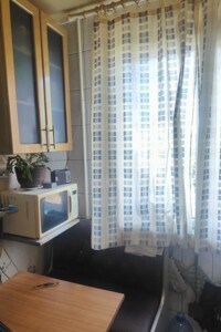 Продаж двокімнатної квартири в Черкасах, на вул. Різдвяна 57/2, район Придніпровський фото 2