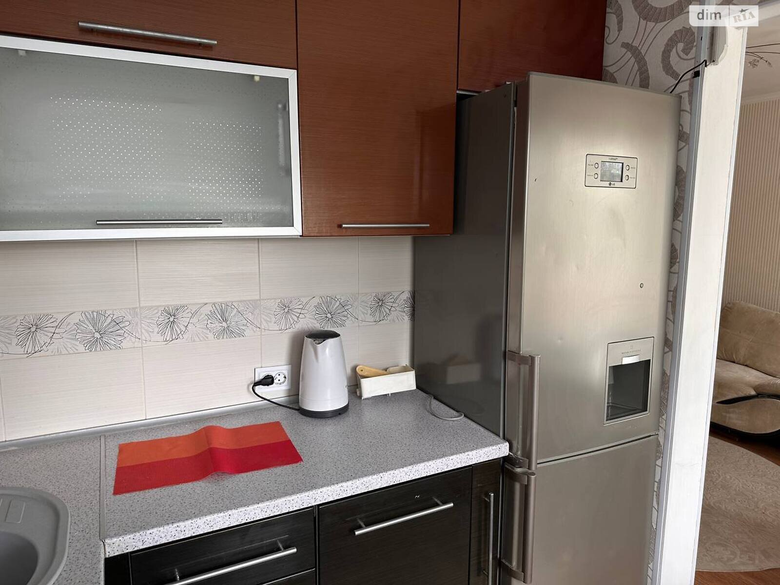 Продажа трехкомнатной квартиры в Черкассах, на ул. Сагайдачного Гетьмана 173/1, район Приднепровский фото 1 Продажа трехкомнатной квартиры в Черкассах, на ул. Сагайдачного Гетьмана 173/1, район Приднепровский фото 1