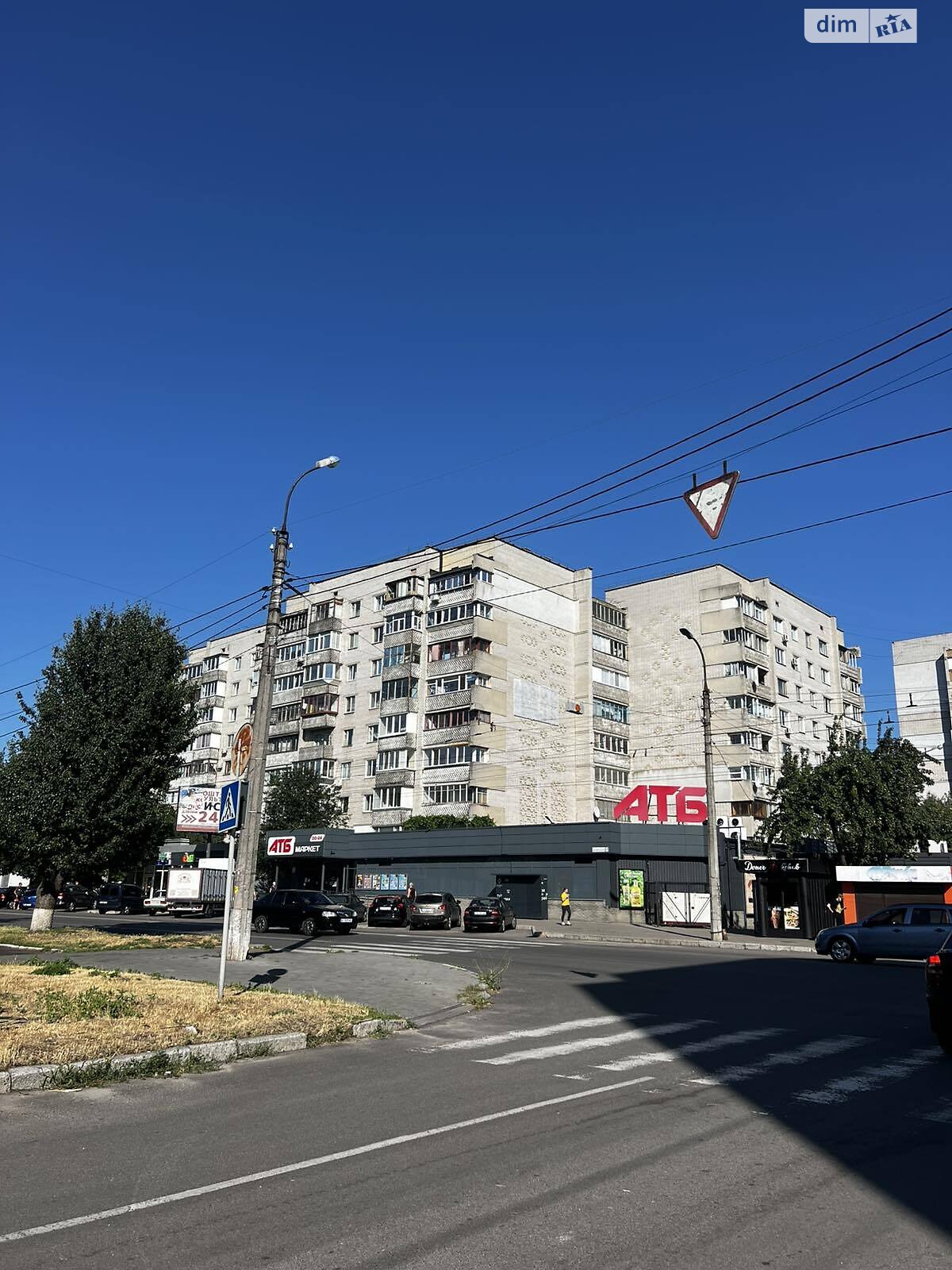Продаж трикімнатної квартири в Черкасах, на вул. Сінна 15, район Придніпровський фото 1 Продаж трикімнатної квартири в Черкасах, на вул. Сінна 15, район Придніпровський фото 1