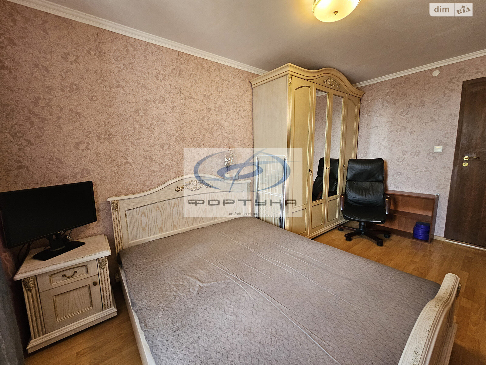 Продаж однокімнатної квартири в Черкасах, на бул. Шевченка 352, район Придніпровський фото 1 Продаж однокімнатної квартири в Черкасах, на бул. Шевченка 352, район Придніпровський фото 1