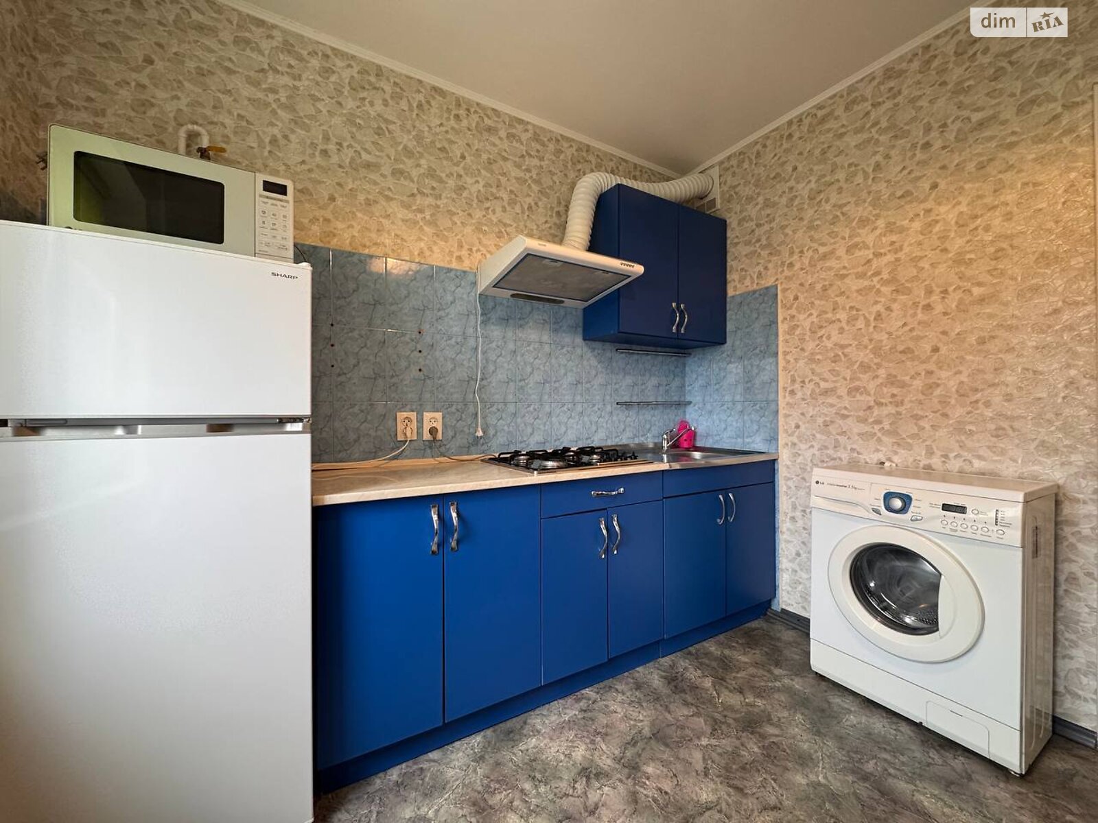 Продаж однокімнатної квартири в Черкасах, на вул. Володимира Великого 27, район Придніпровський фото 1 Продаж однокімнатної квартири в Черкасах, на вул. Володимира Великого 27, район Придніпровський фото 1