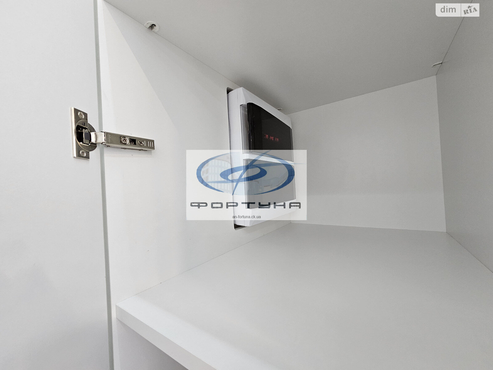 Продаж однокімнатної квартири в Черкасах, на вул. Володимира Великого 41/1, район Придніпровський фото 1 Продаж однокімнатної квартири в Черкасах, на вул. Володимира Великого 41/1, район Придніпровський фото 1