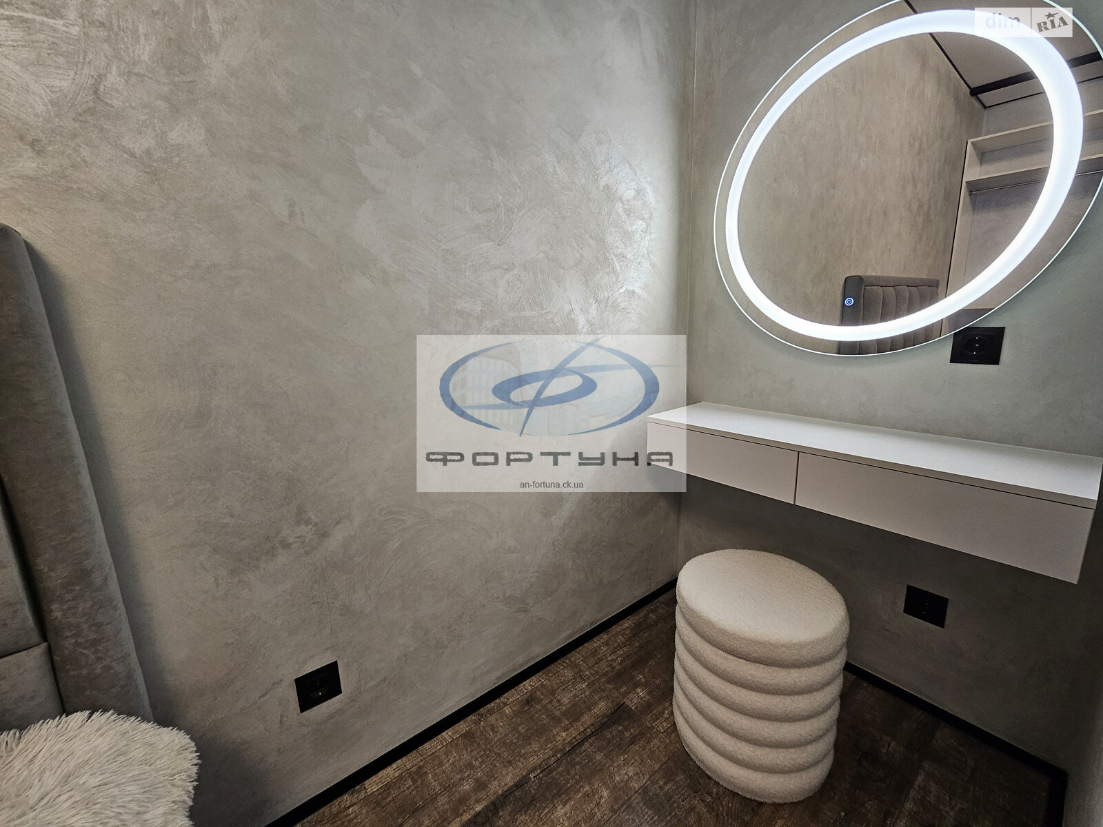 Продаж однокімнатної квартири в Черкасах, на вул. Володимира Великого 41/1, район Придніпровський фото 1 Продаж однокімнатної квартири в Черкасах, на вул. Володимира Великого 41/1, район Придніпровський фото 1