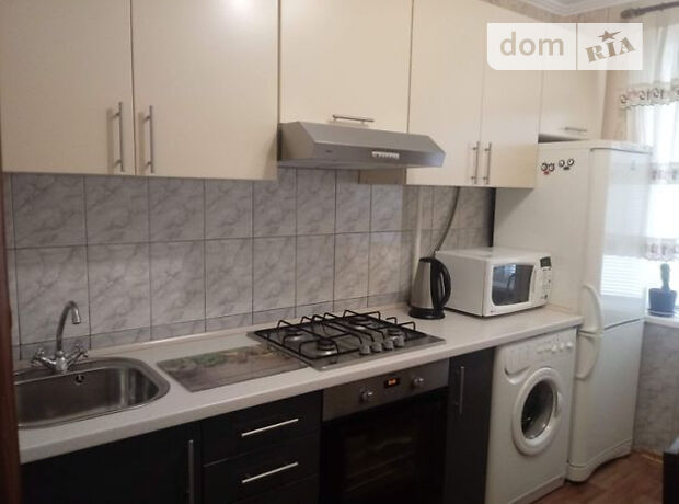 Продажа трехкомнатной квартиры в Черкассах, на ул. Пацаева район Район Д фото 1 Продажа трехкомнатной квартиры в Черкассах, на ул. Пацаева район Район Д фото 1