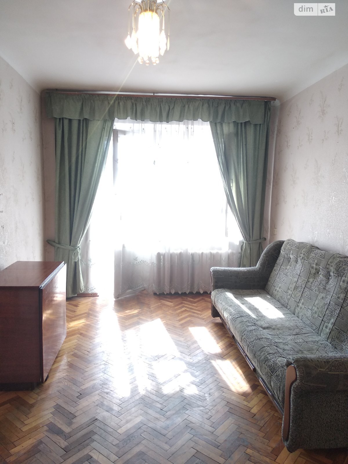 Продажа трехкомнатной квартиры в Черкассах, на ул. Рождественская, район Седова фото 1