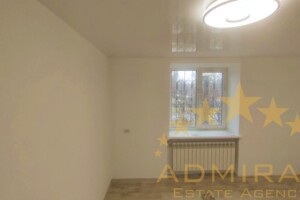 Продаж трикімнатної квартири в Черкасах, на вул. Різдвяна, район Сєдова фото 2