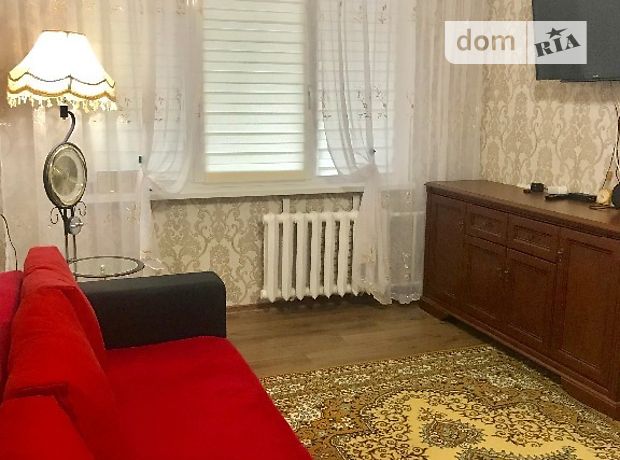 Продажа двухкомнатной квартиры в Черкассах, район Школьная фото 1 Продажа двухкомнатной квартиры в Черкассах, район Школьная фото 1