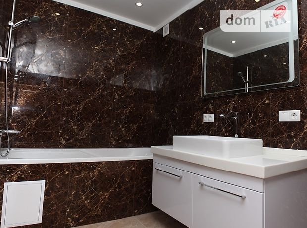 Продажа трехкомнатной квартиры в Черкассах, на ул. Батицкого Маршала 3,, кв. 12, район Сосновский фото 1 Продажа трехкомнатной квартиры в Черкассах, на ул. Батицкого Маршала 3,, кв. 12, район Сосновский фото 1