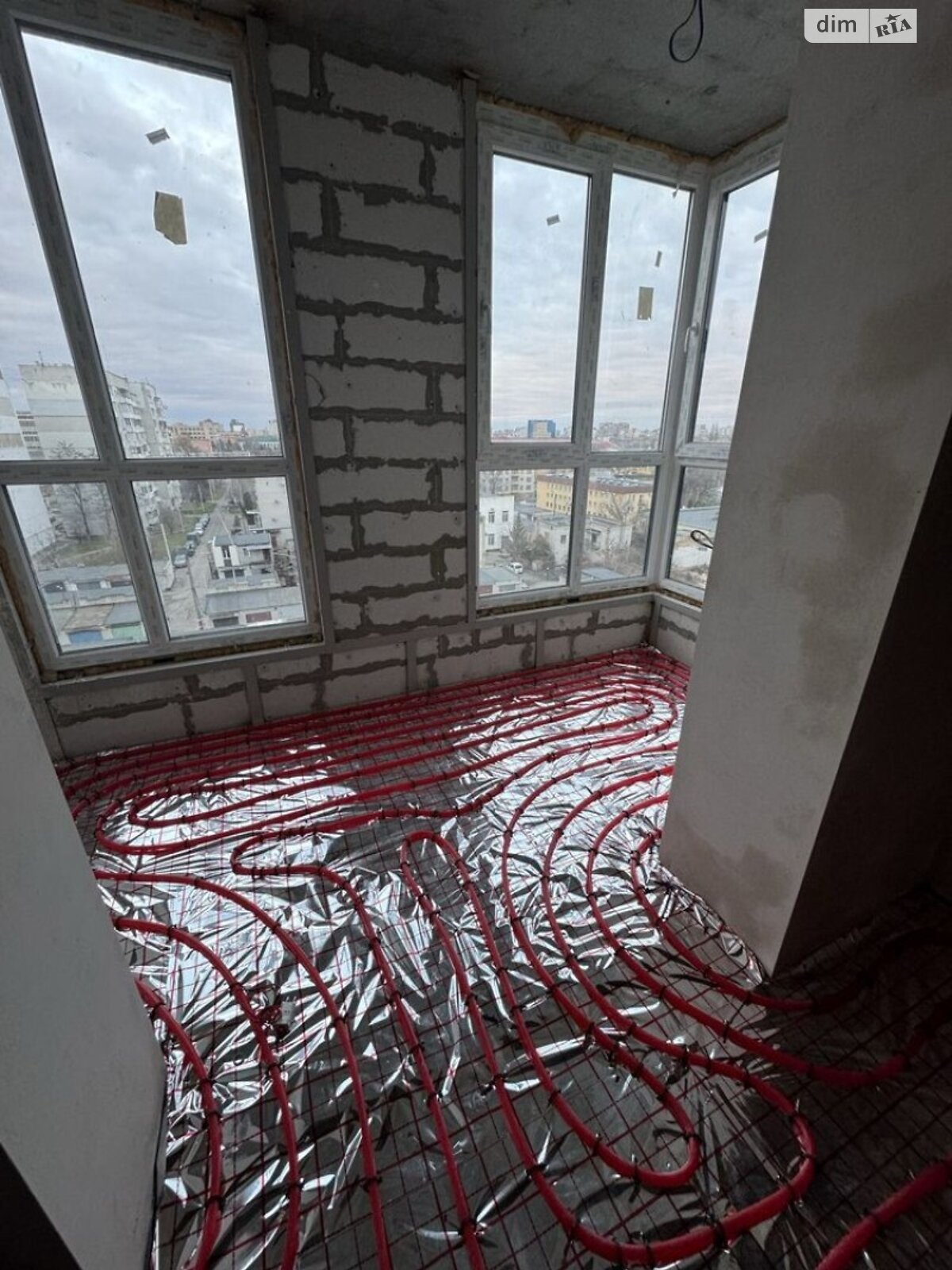 Продажа однокомнатной квартиры в Черкассах, на ул. Байды-Вишневецкого 103, район Сосновский фото 1 Продажа однокомнатной квартиры в Черкассах, на ул. Байды-Вишневецкого 103, район Сосновский фото 1